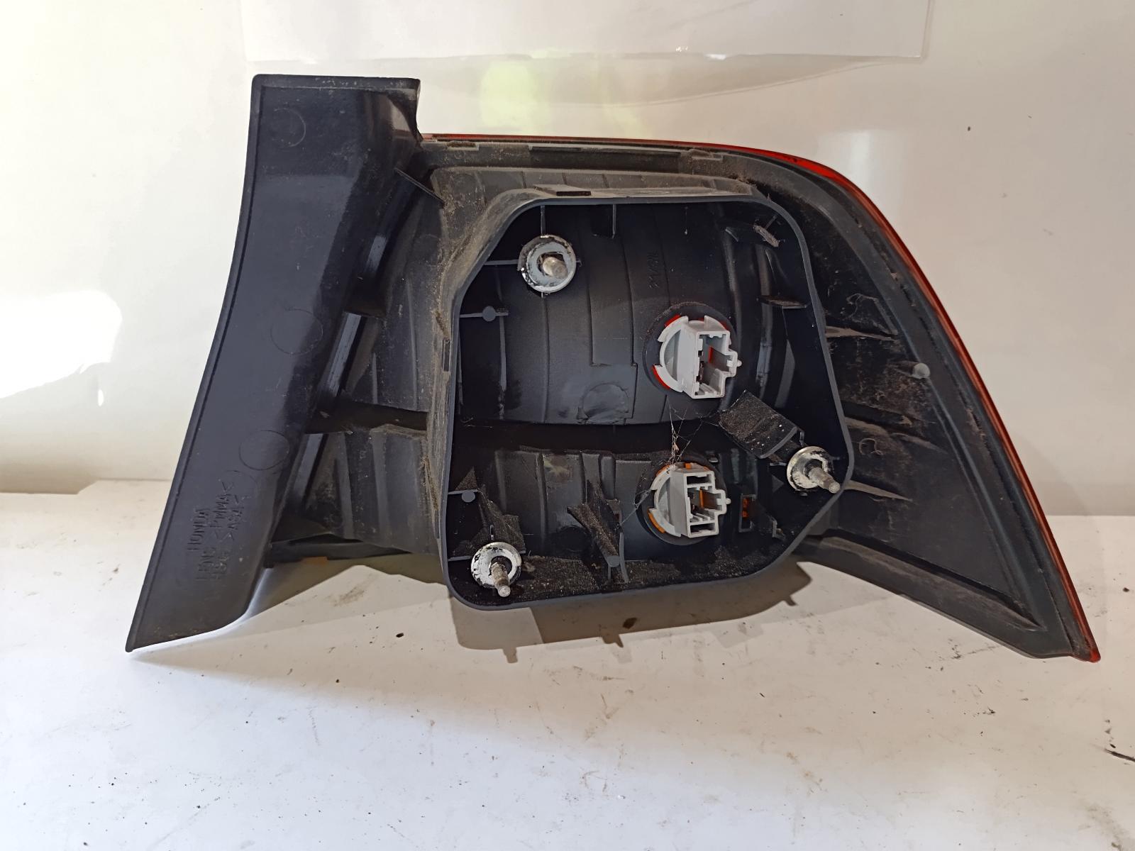 2002 HONDA ACCORD Left Taillight Contact us for Photo