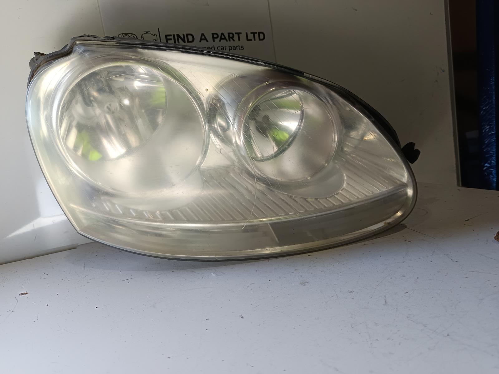 View Auto part Right Headlamp VOLKSWAGEN GOLF 2008