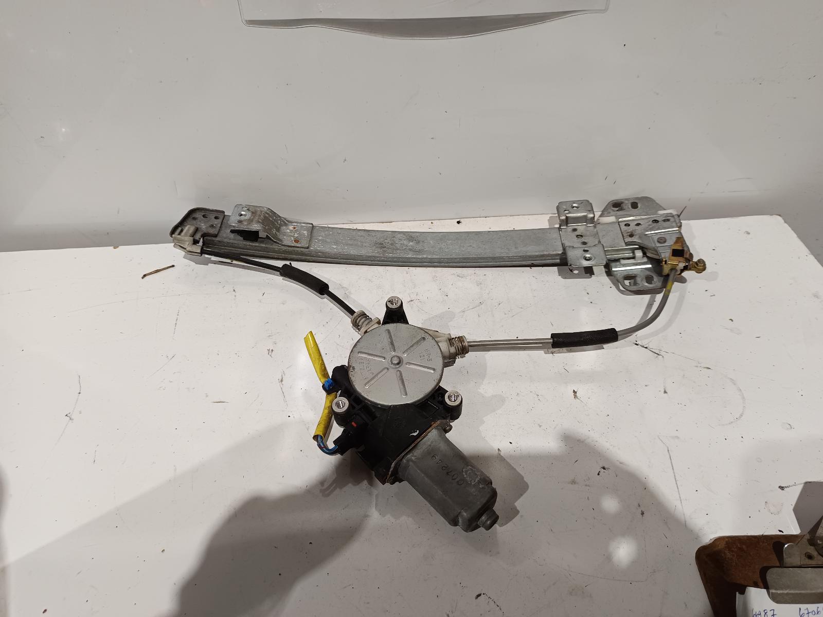 2000 HONDA ACCORD Left Front Window Reg/Motor Contact us for Photo