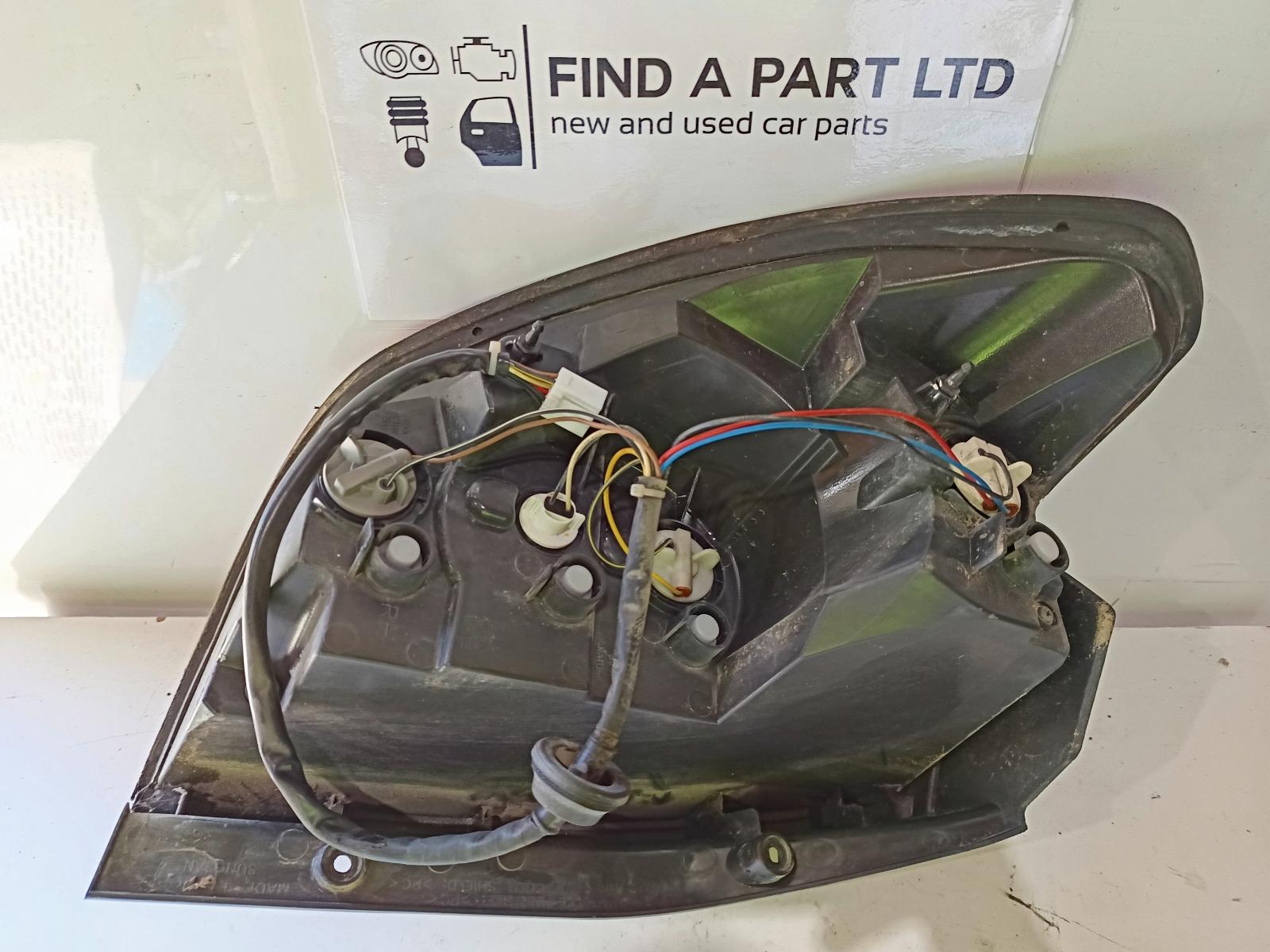 2008 HOLDEN CAPTIVA Right Taillight Contact us for Photo