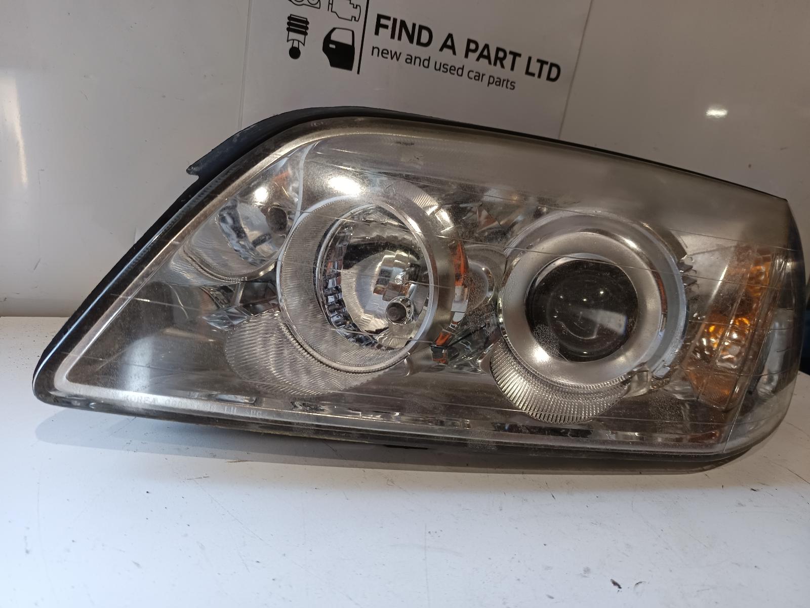 2006 HOLDEN CAPTIVA Left Headlamp Contact us for Photo