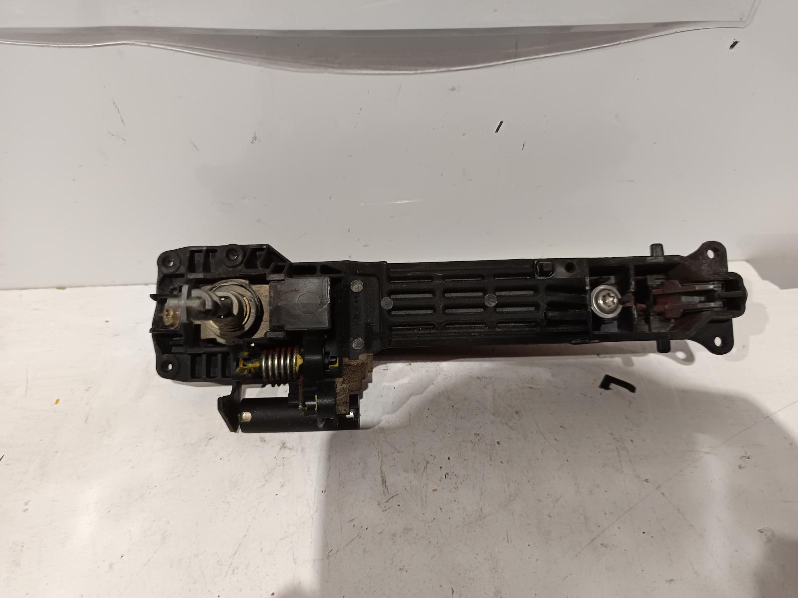 2010 SUZUKI SWIFT Door Handle Contact us for Photo
