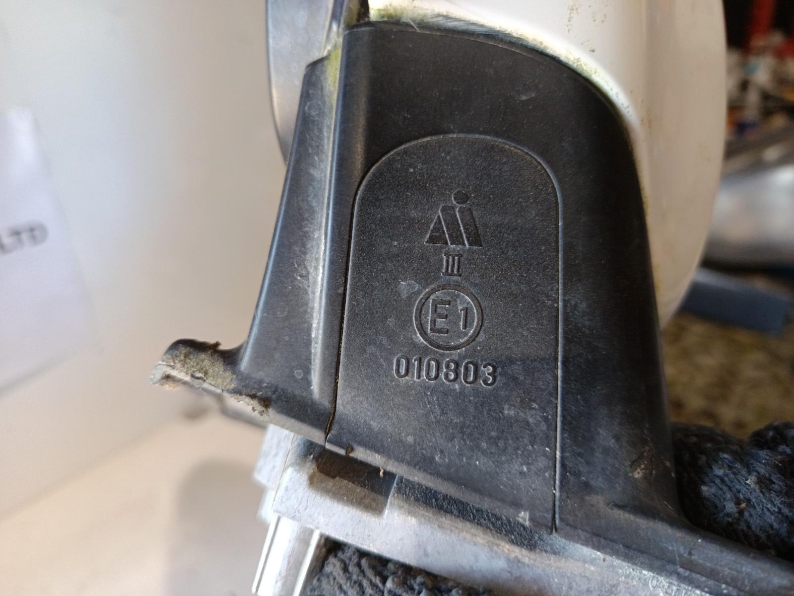 1988 SUZUKI VITARA Washer Bottle Contact us for Photo