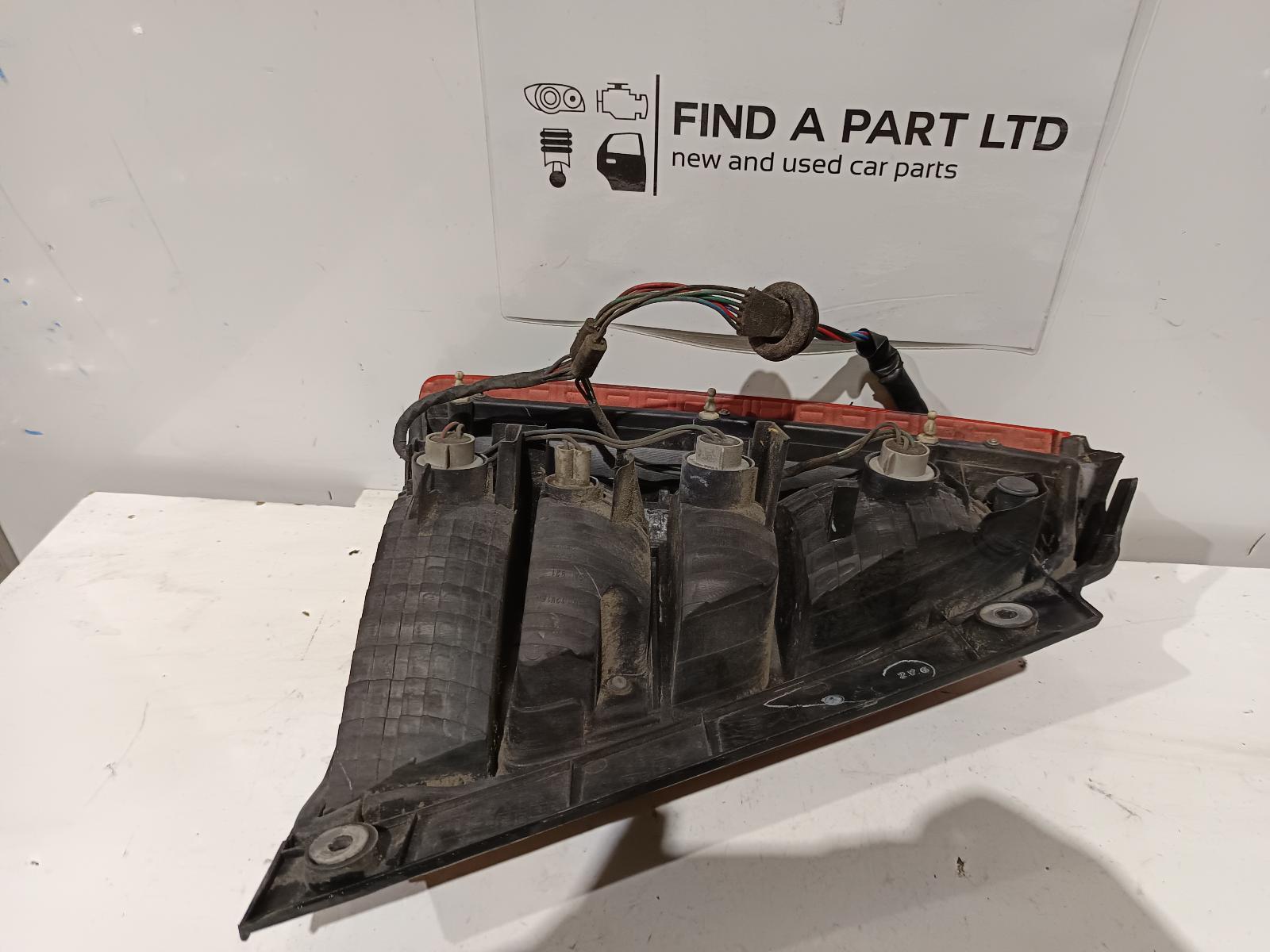 2003 SUBARU FORESTER Right Taillight Contact us for Photo
