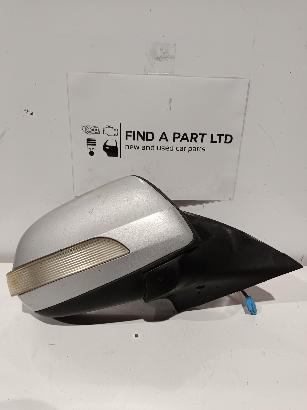 View Auto part Right Door Mirror GREAT WALL X200/X240 2011