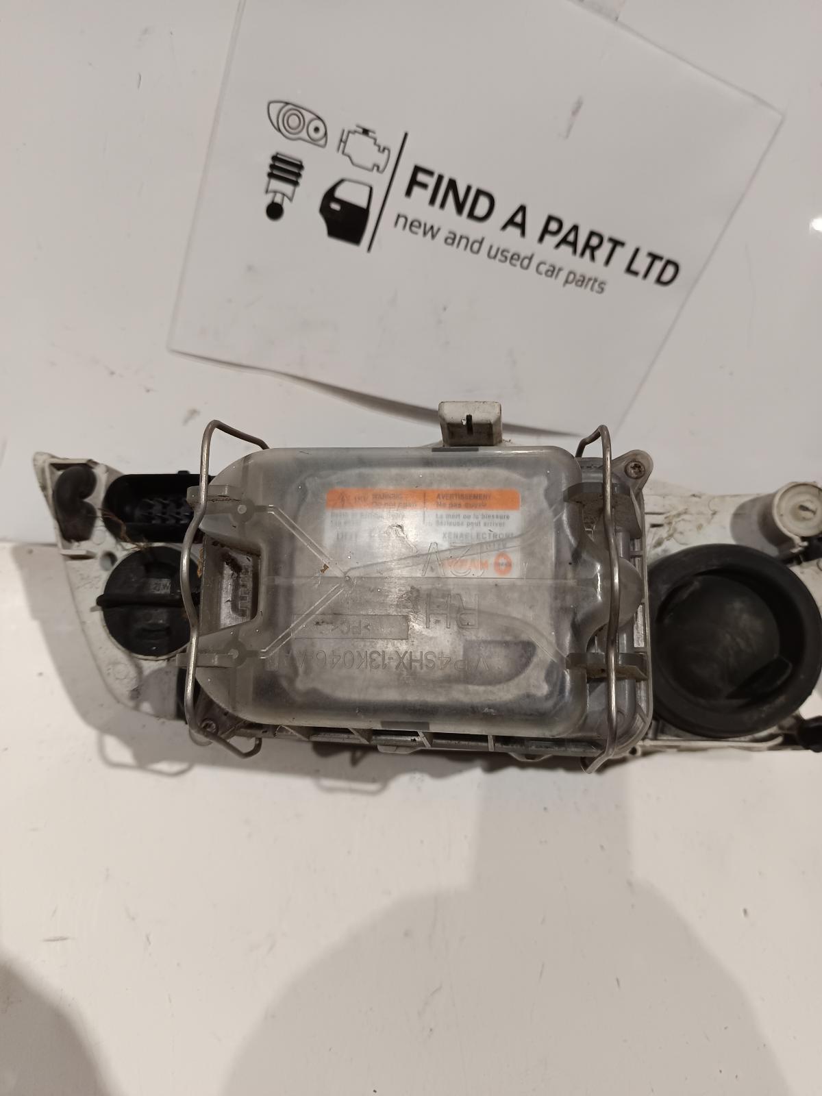 2004 SKODA OCTAVIA Right Headlamp Contact us for Photo