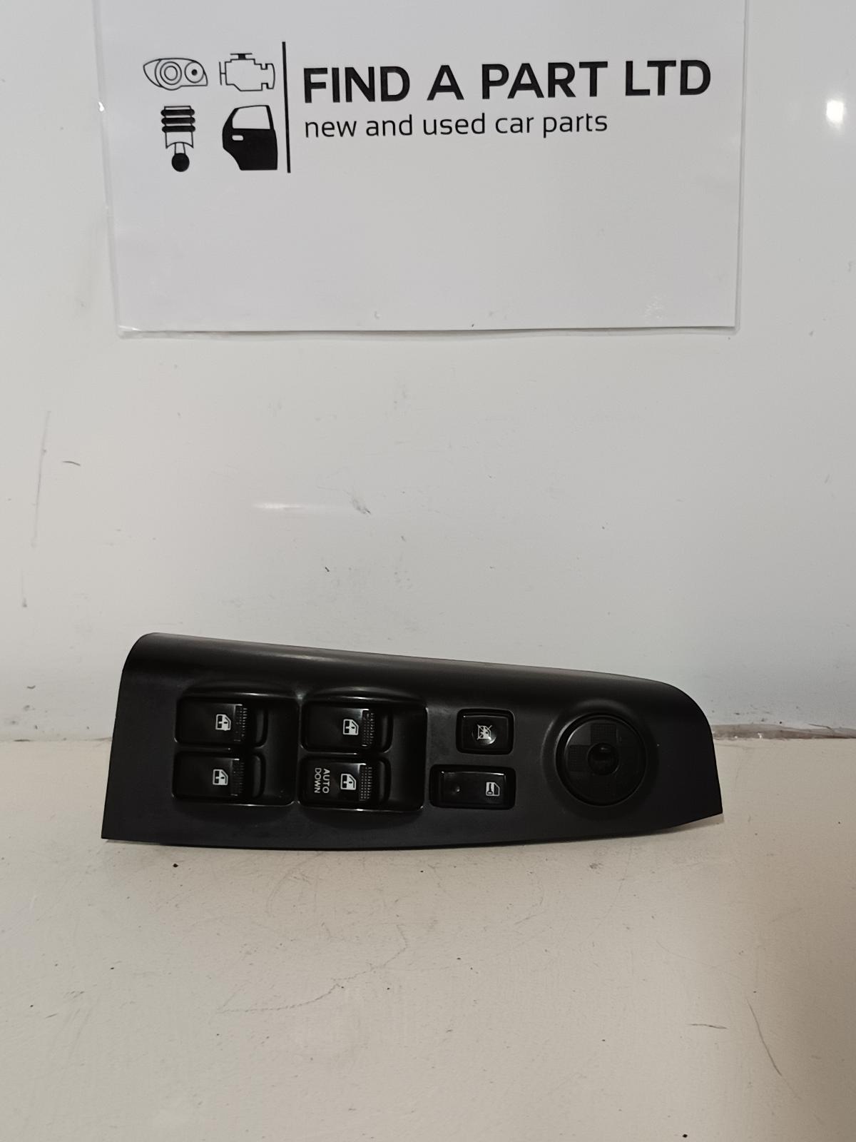 View Auto part Pwr Dr Wind Switch KIA SPORTAGE 2010