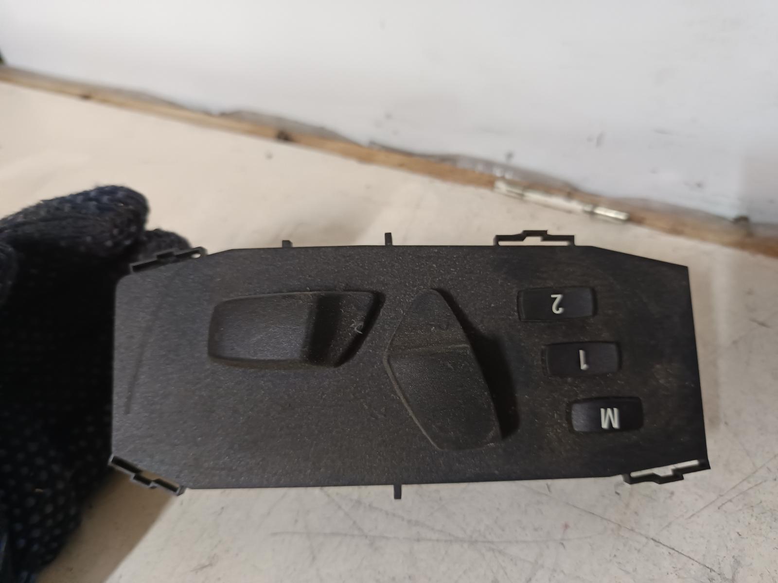 2008 BMW 3 SERIES Front Seat Contact us for Photo