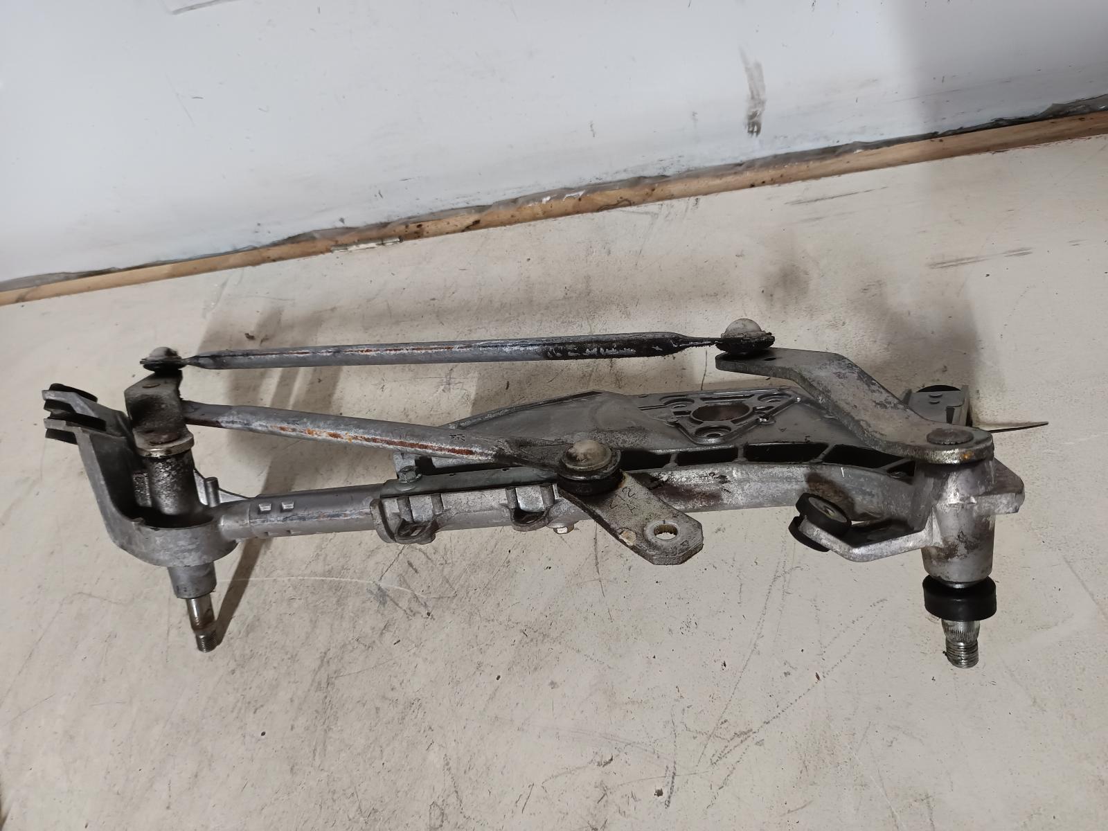 2007 HONDA CRV Wiper Linkage Contact us for Photo