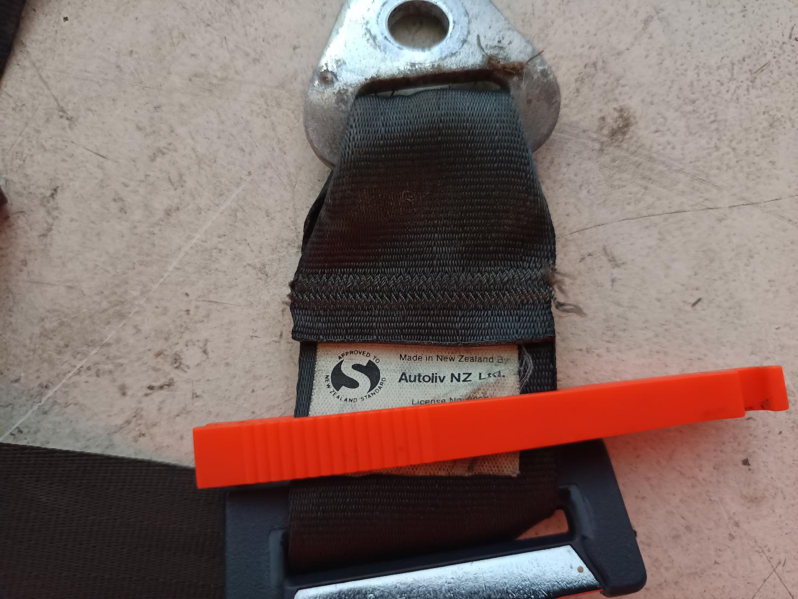 1989 TOYOTA COROLLA Seatbelt/Stalk Contact us for Photo
