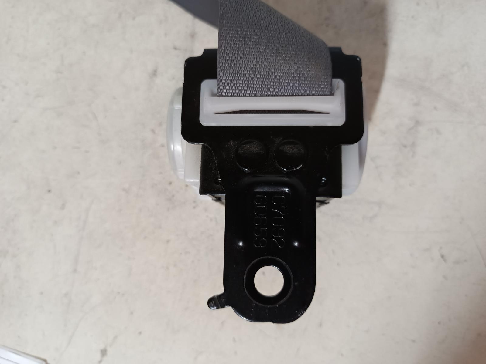 2007 TOYOTA COROLLA Seatbelt/Stalk Contact us for Photo