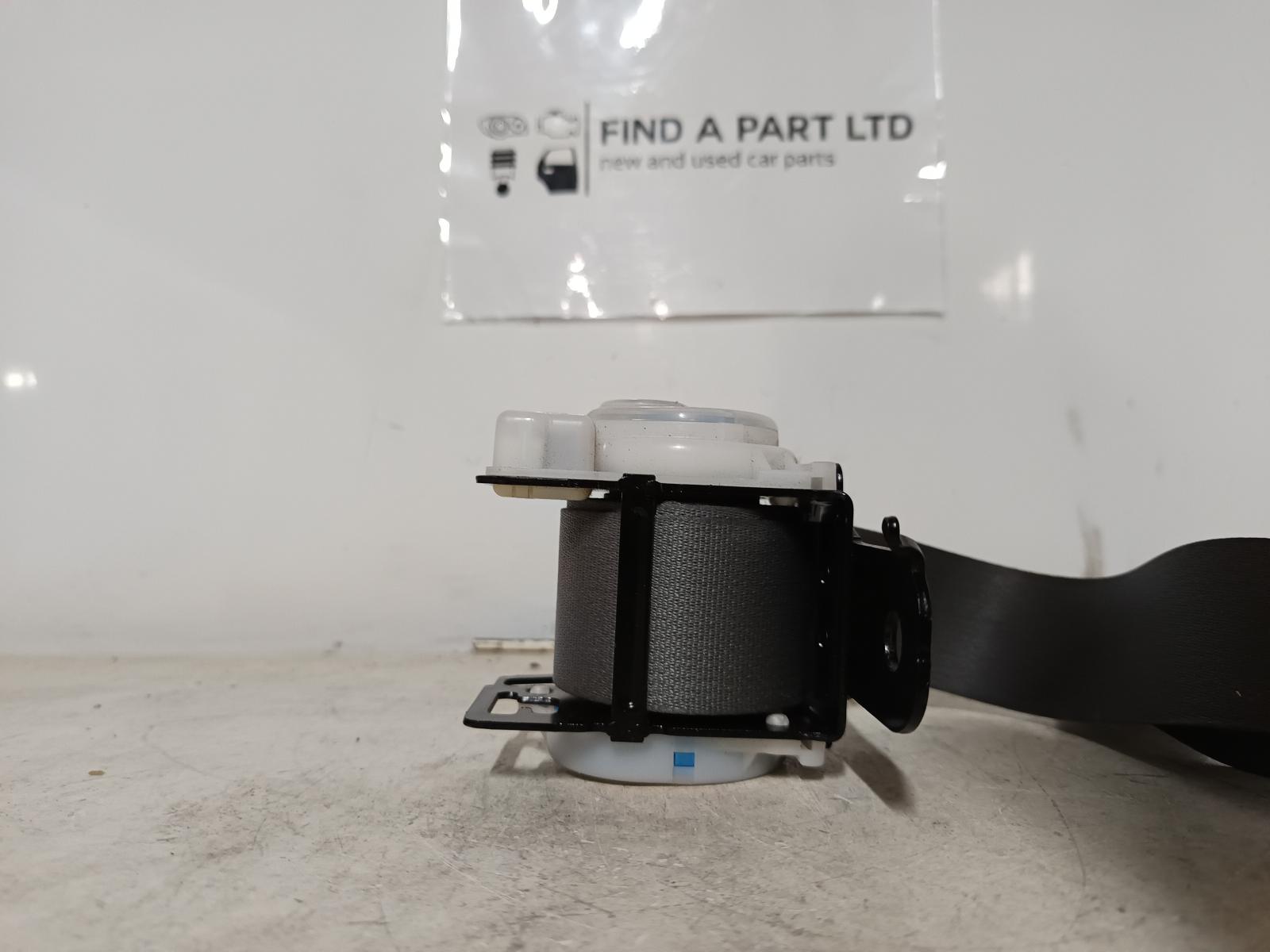 2007 TOYOTA COROLLA Seatbelt/Stalk Contact us for Photo