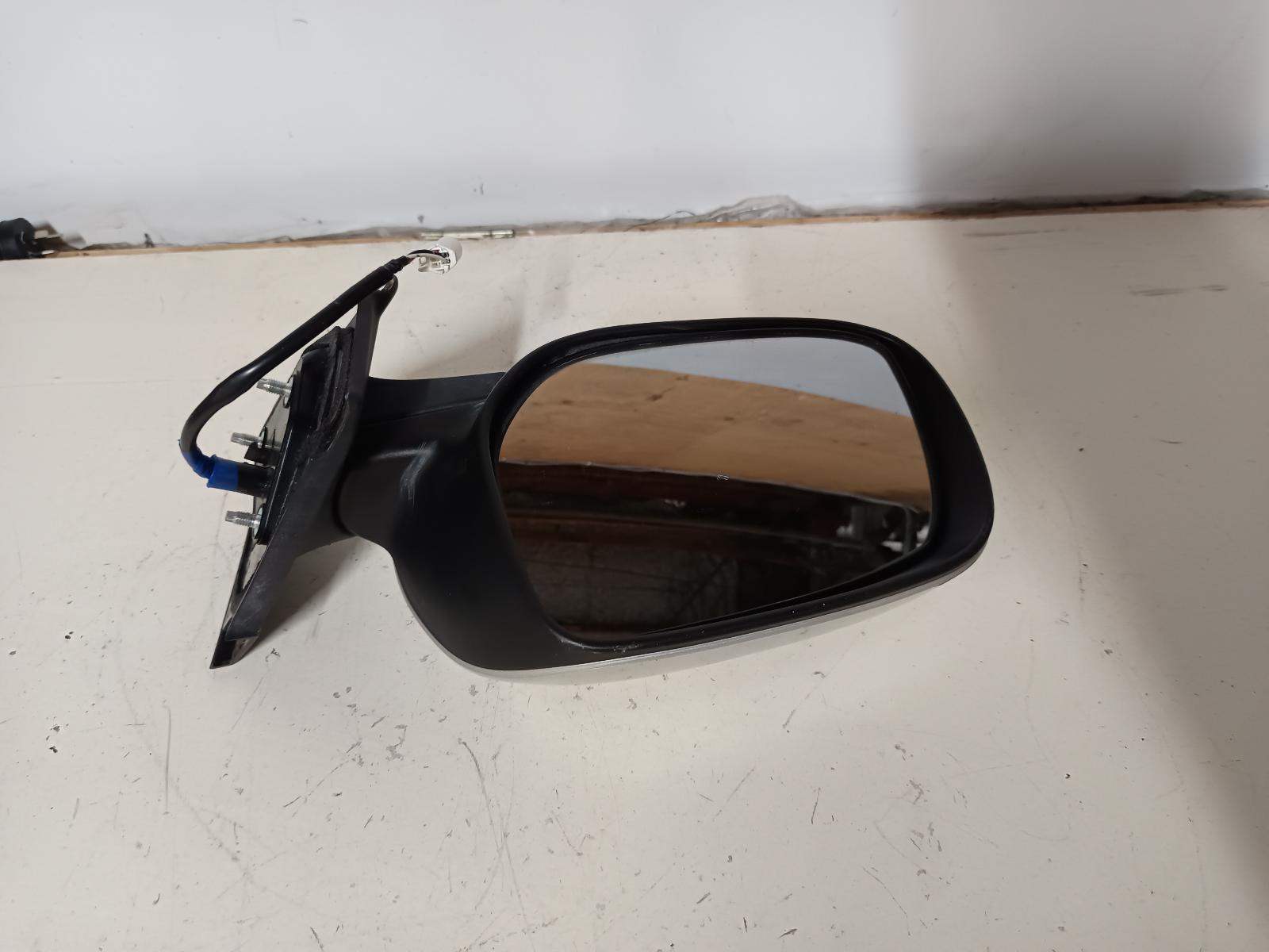 2007 TOYOTA YARIS Left Door Mirror Contact us for Photo