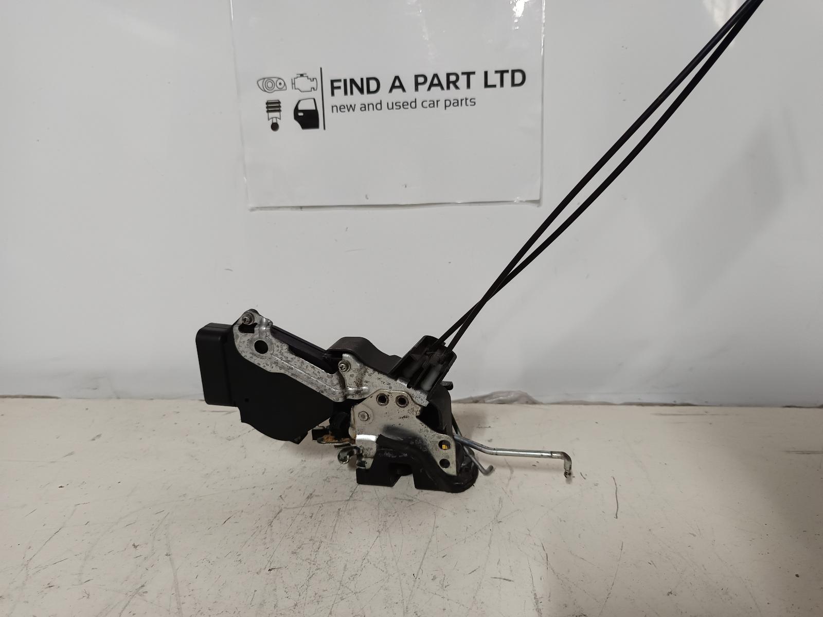 2002 TOYOTA ESTIMA Door/Boot/Gate Lock Contact us for Photo