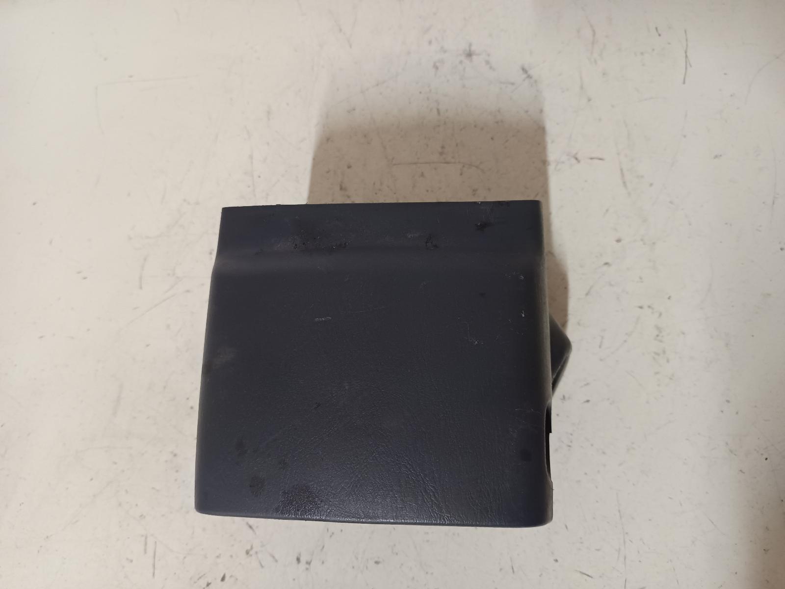 2003 TOYOTA ESTIMA Steering Column Shro Contact us for Photo