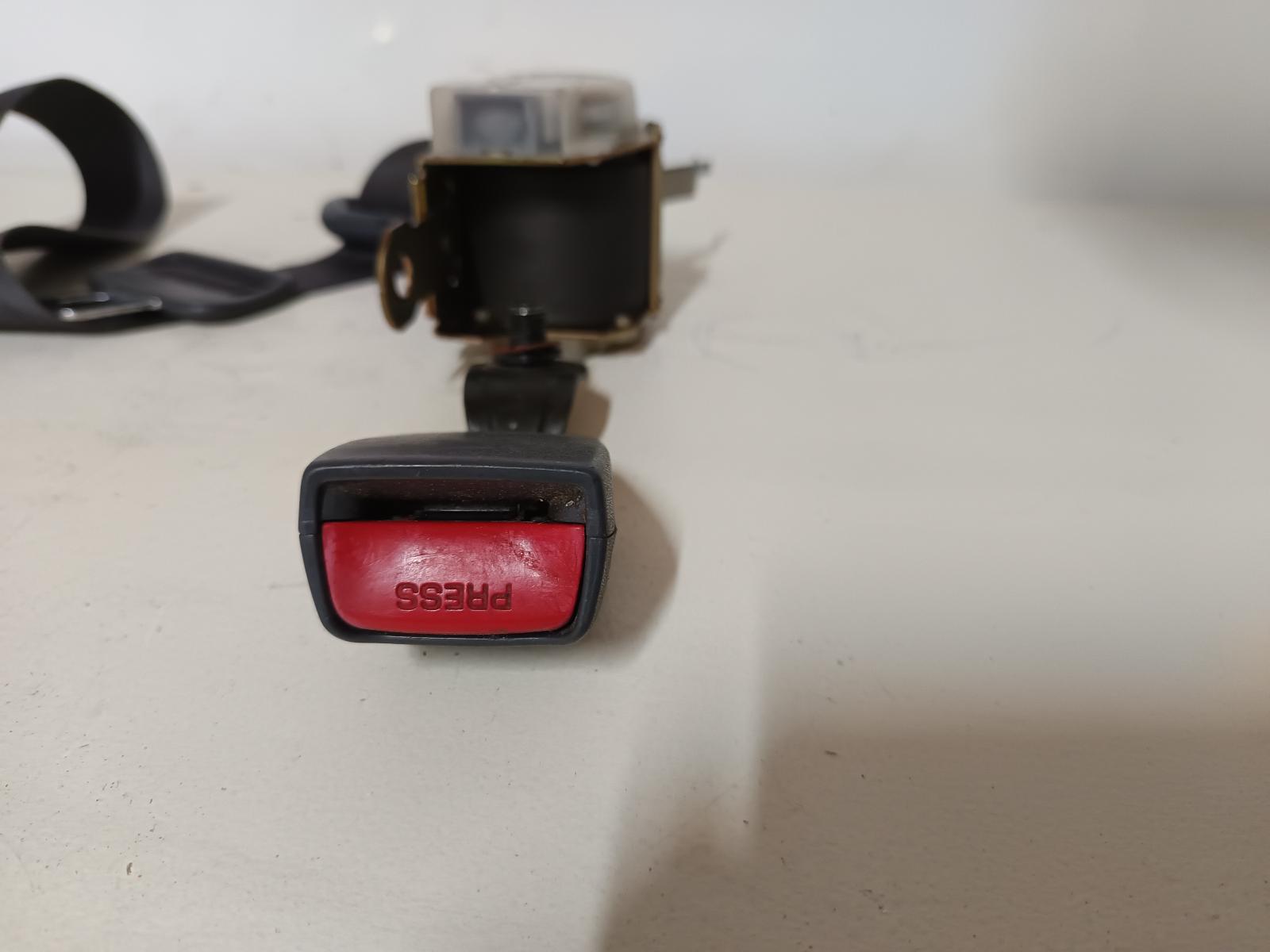 1995 TOYOTA RAV4 Seatbelt/Stalk Contact us for Photo