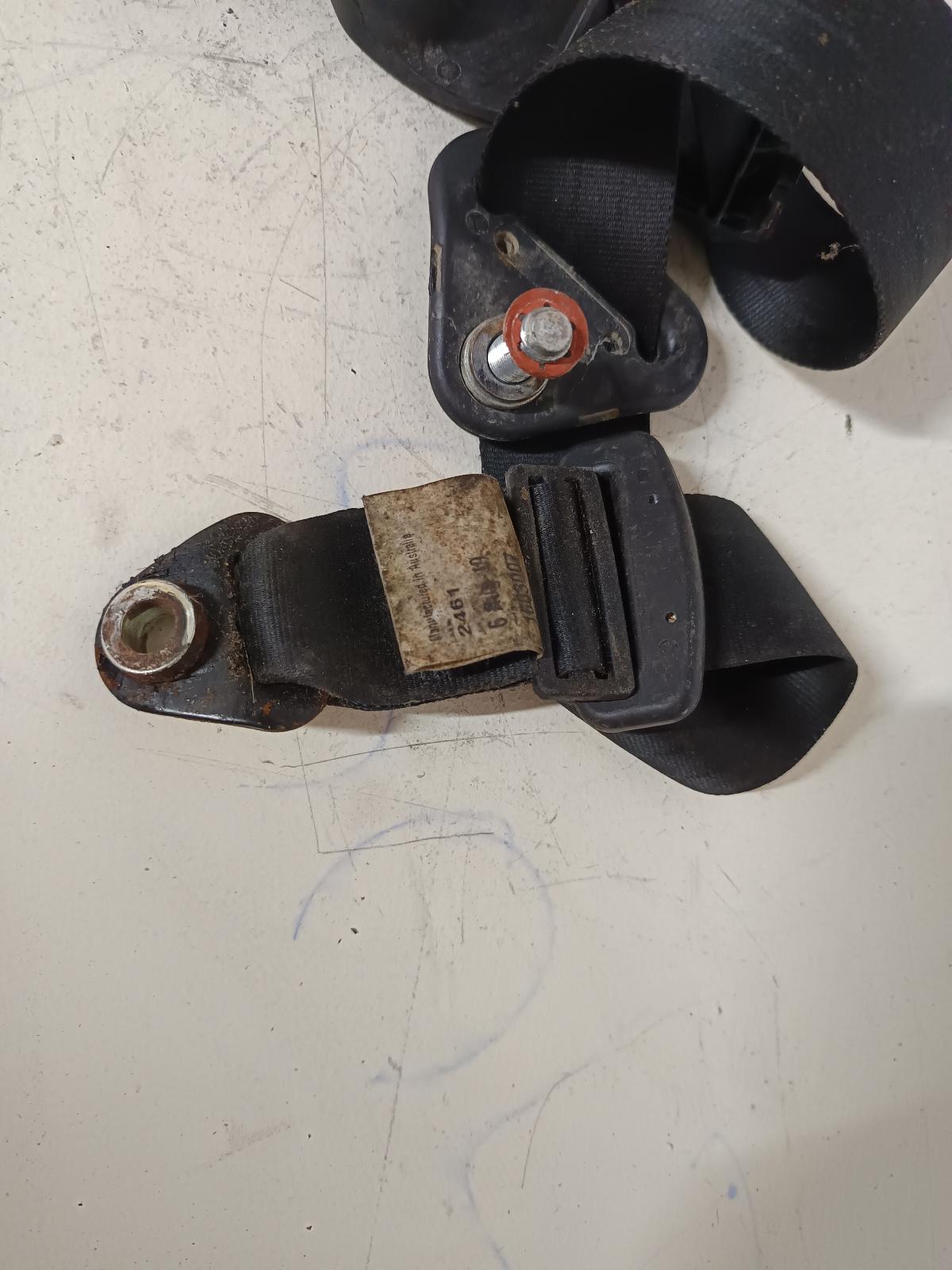 1999 TOYOTA HILUX Seatbelt/Stalk Contact us for Photo