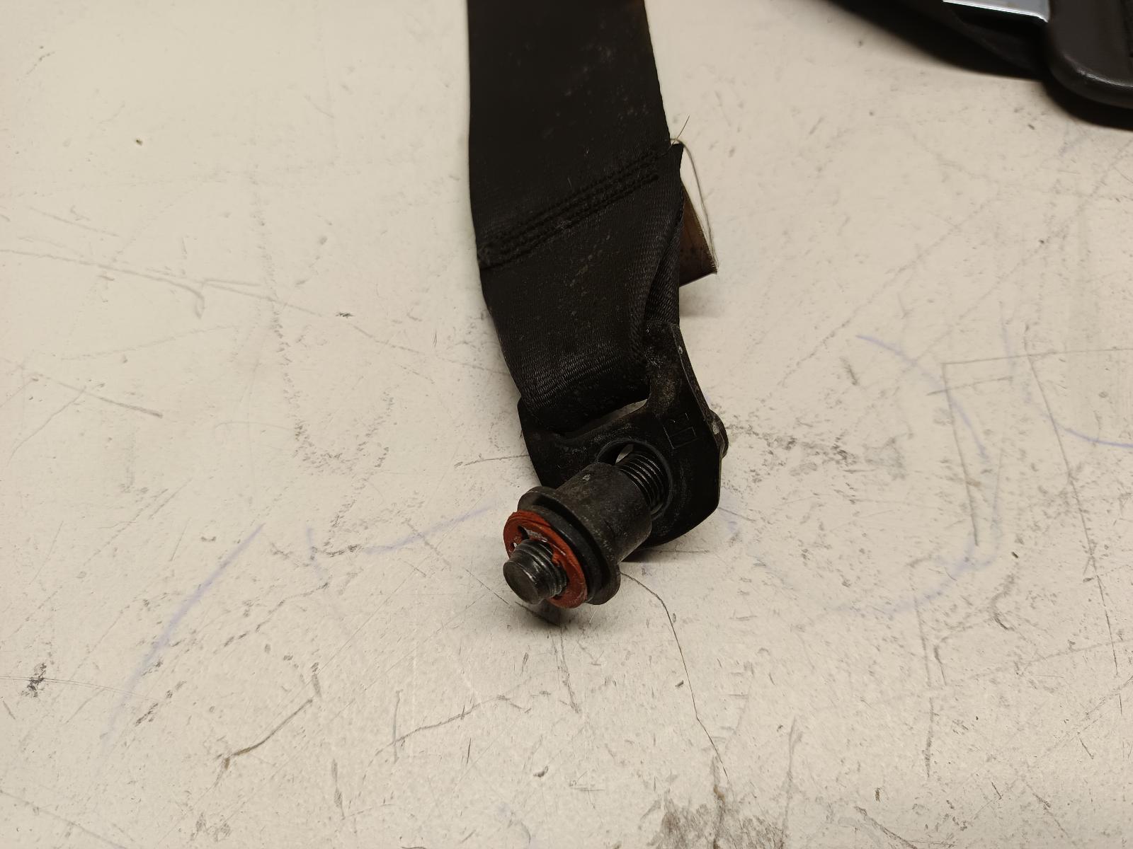 1996 TOYOTA HIACE Seatbelt/Stalk Contact us for Photo