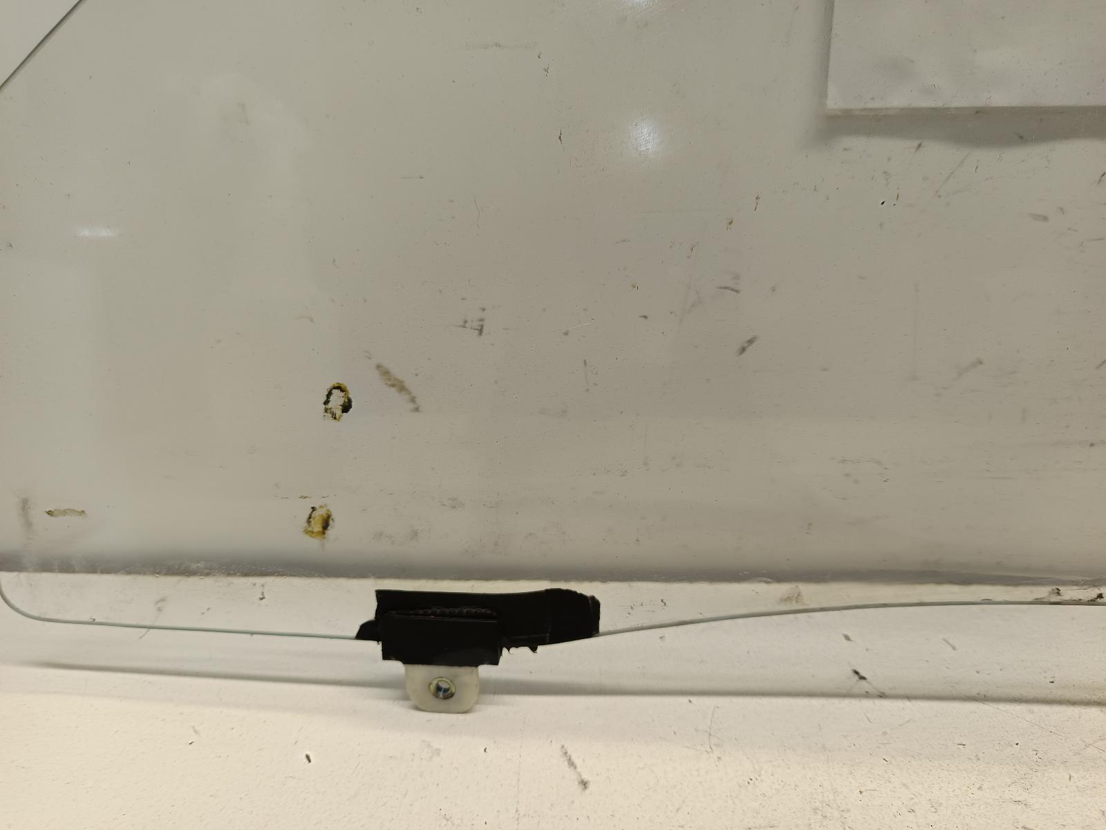1991 TOYOTA STARLET Left Front Door Window Contact us for Photo