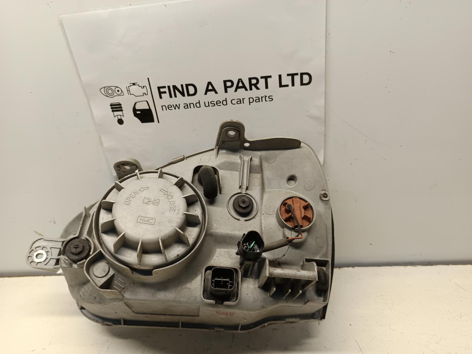 2001 HYUNDAI SANTA FE Right Headlamp Contact us for Photo
