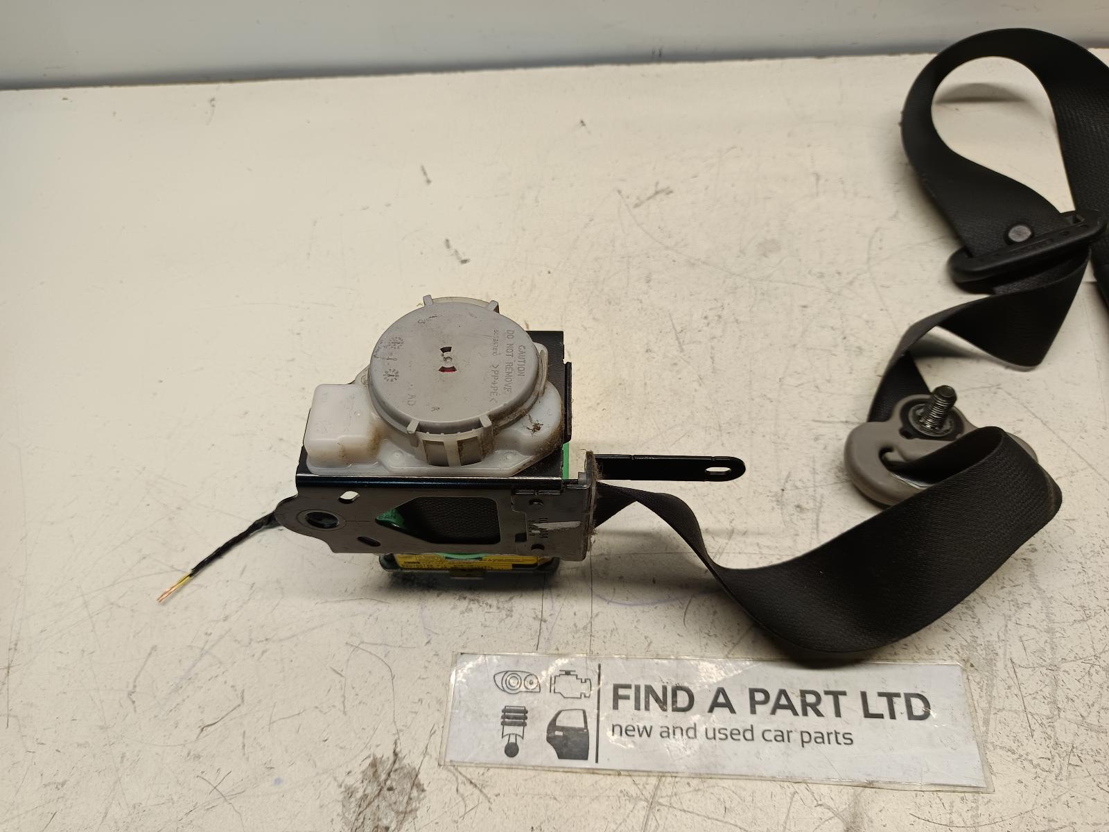 2006 TOYOTA YARIS Seatbelt/Stalk Contact us for Photo