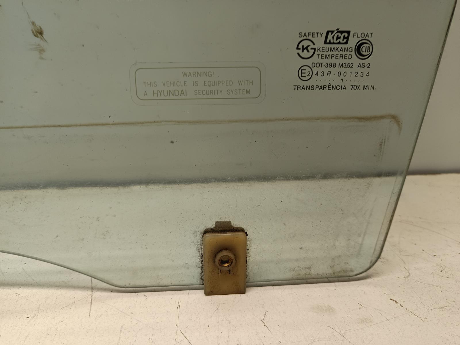 2001 HYUNDAI SANTA FE Left Front Door Window Contact us for Photo