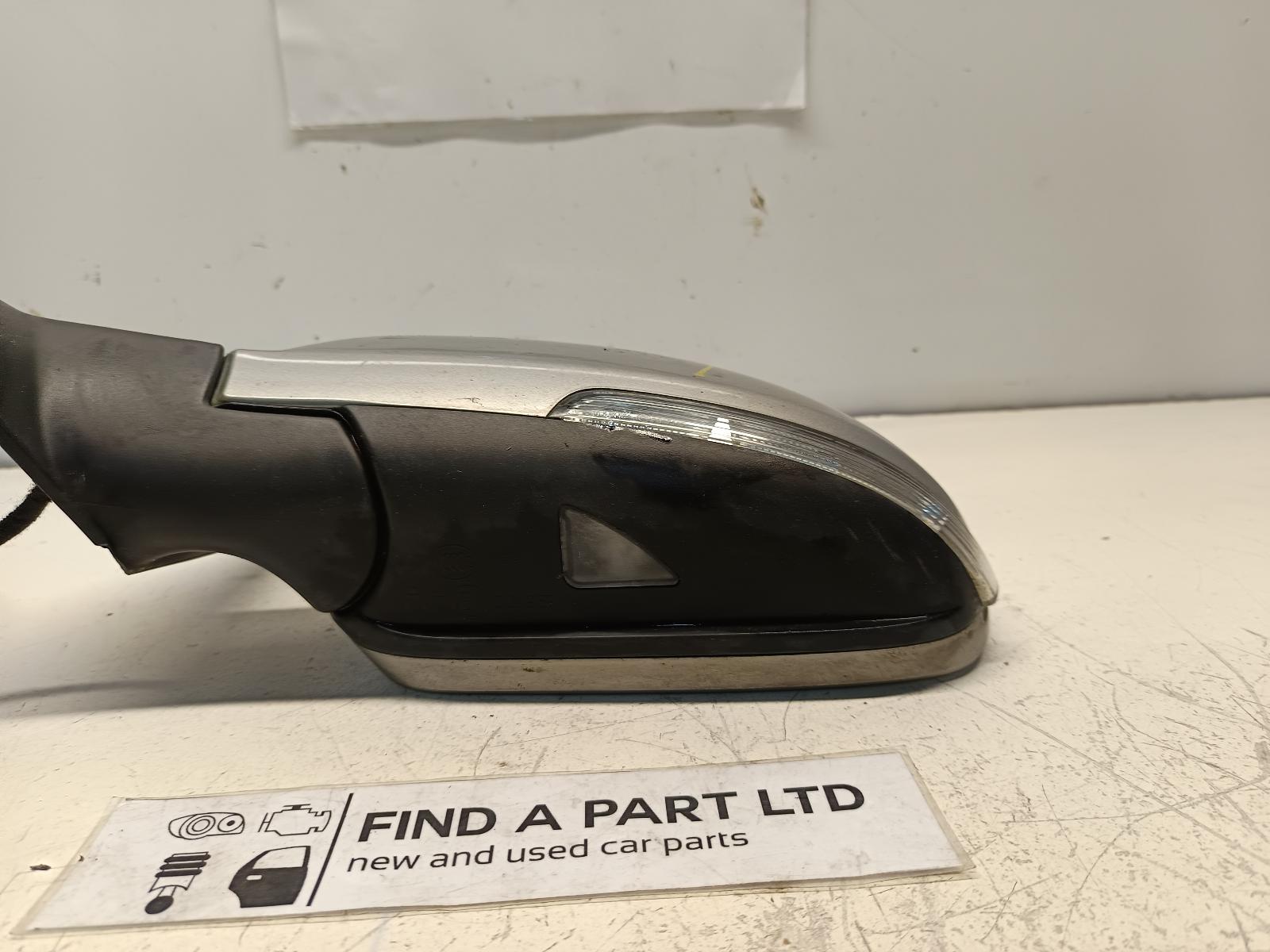 2013 SKODA OCTAVIA Left Door Mirror Contact us for Photo