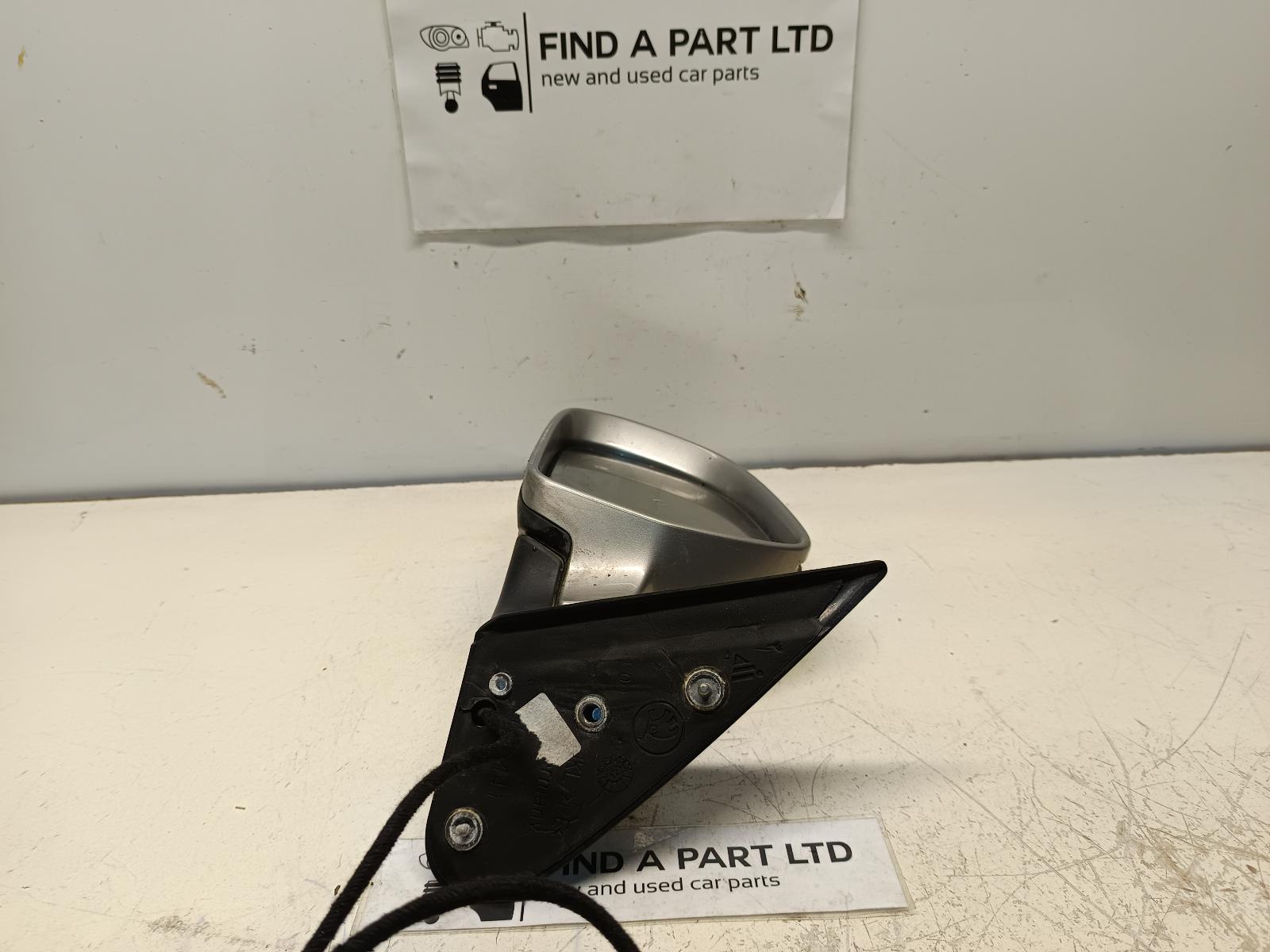 2013 SKODA OCTAVIA Left Door Mirror Contact us for Photo