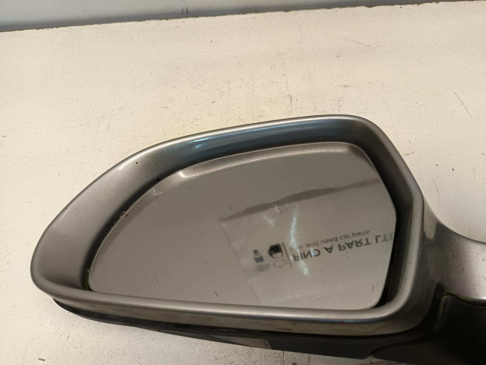 2013 SKODA OCTAVIA Left Door Mirror Contact us for Photo