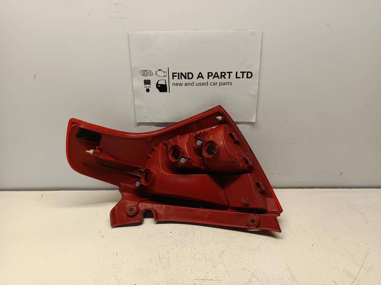 2005 SUZUKI SWIFT Left Taillight Contact us for Photo