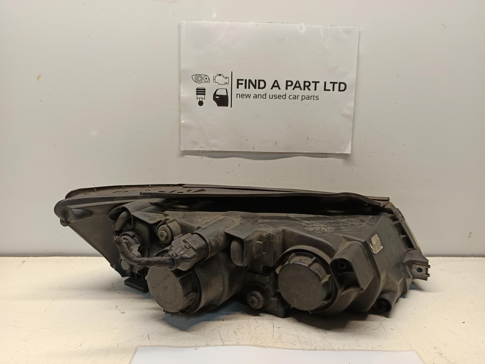 2006 HYUNDAI SONATA Left Headlamp Contact us for Photo