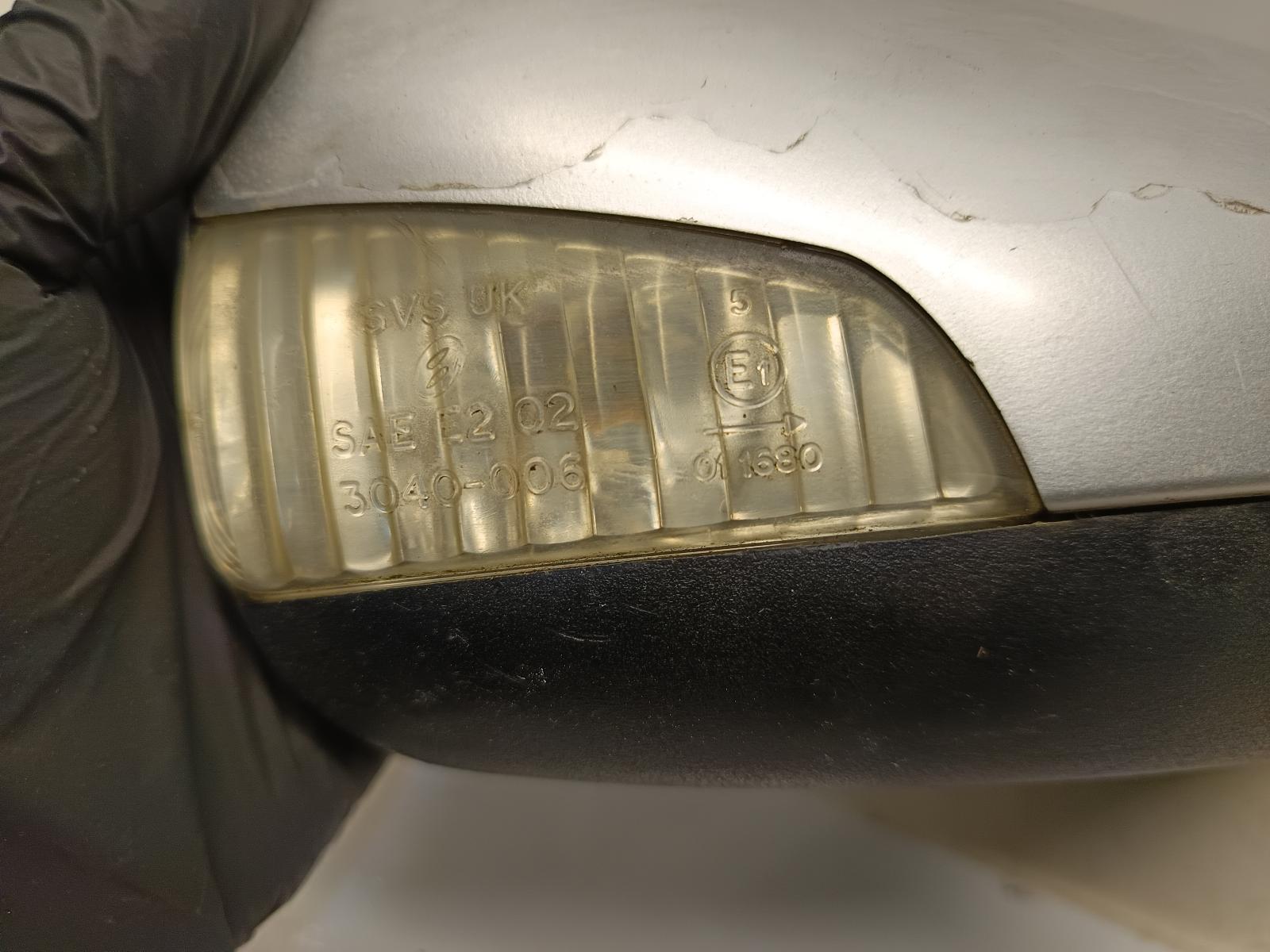2006 VOLVO V50 Right Door Mirror Contact us for Photo