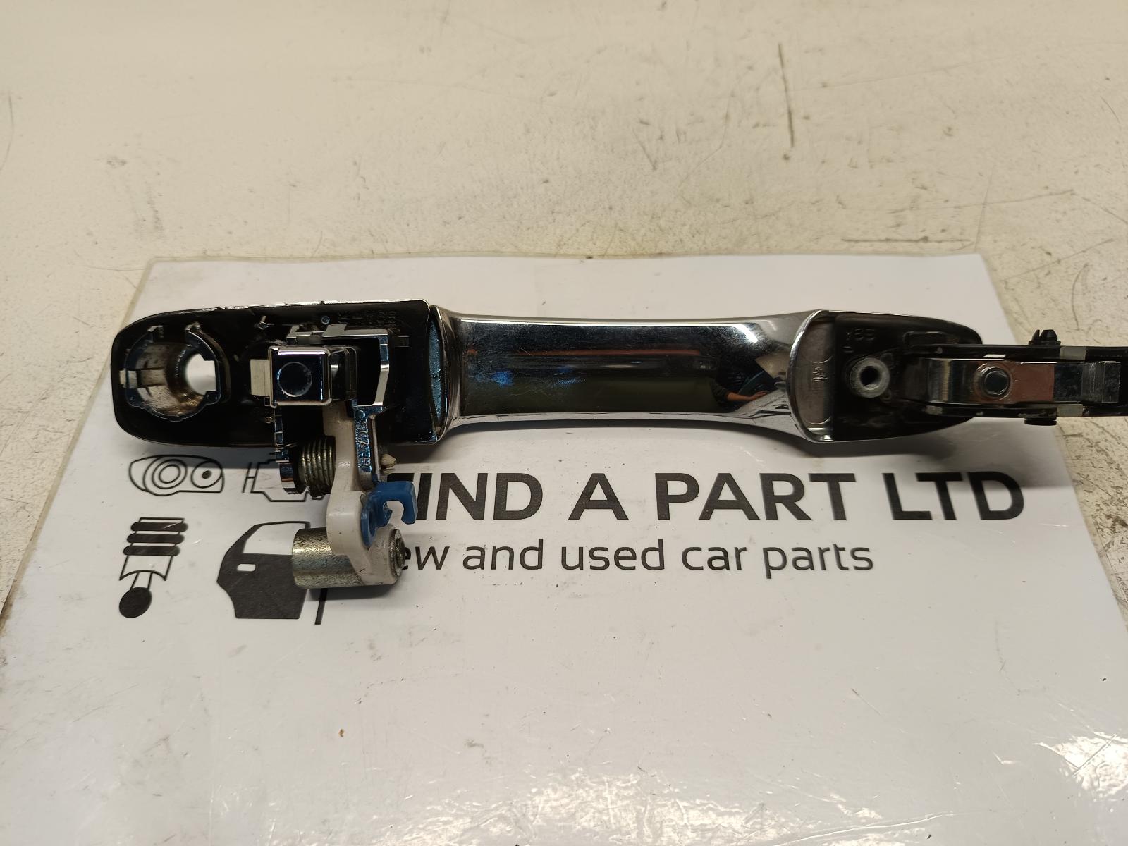 2006 HONDA CRV Door Handle Contact us for Photo