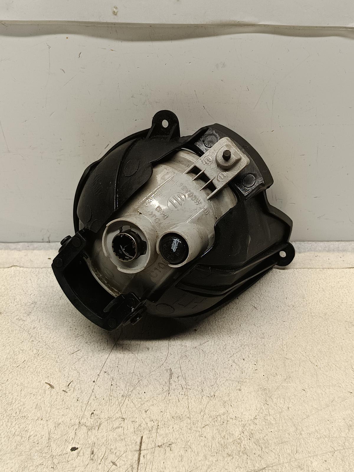 2006 HOLDEN CAPTIVA Left Indicator/Fog/Side Contact us for Photo