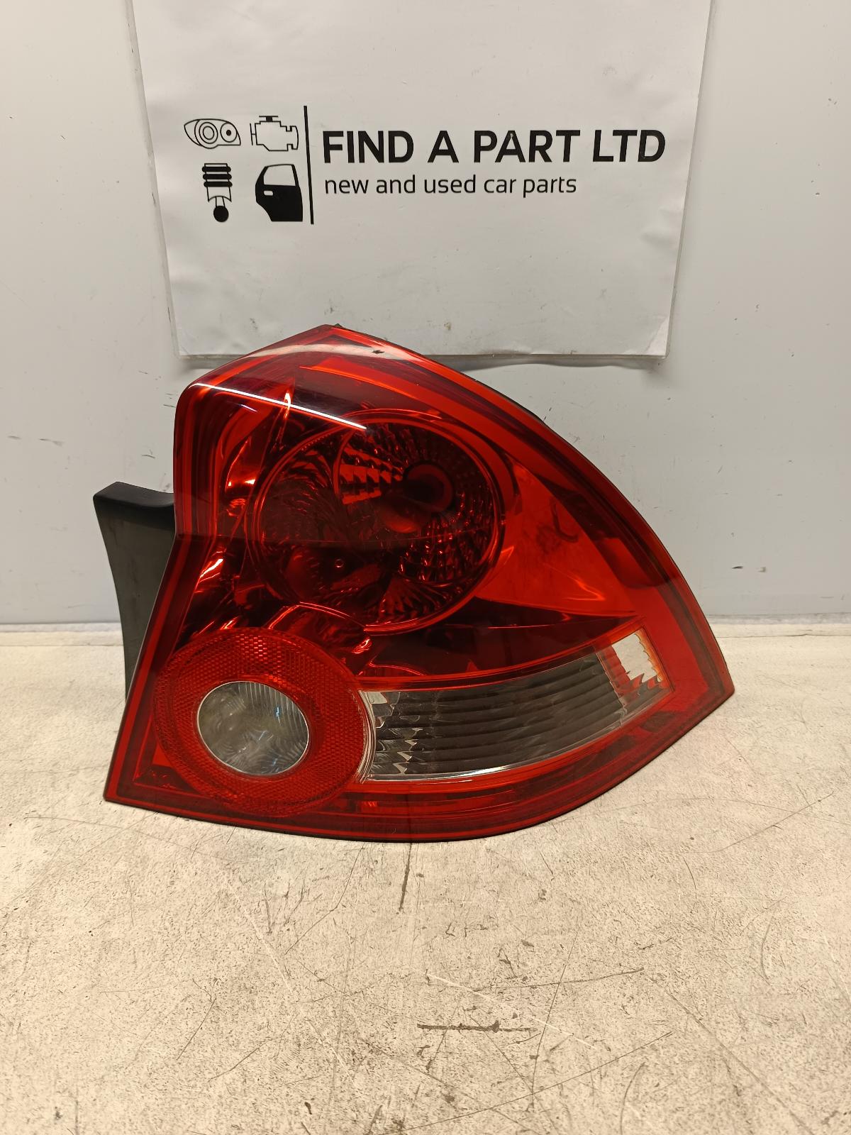 View Auto part Right Taillight HOLDEN COMMODORE 2004