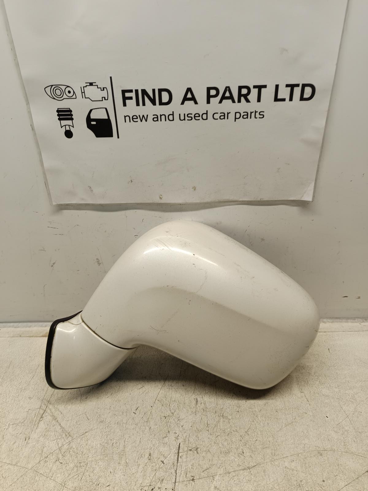 View Auto part Left Door Mirror SUZUKI LIANA 2004