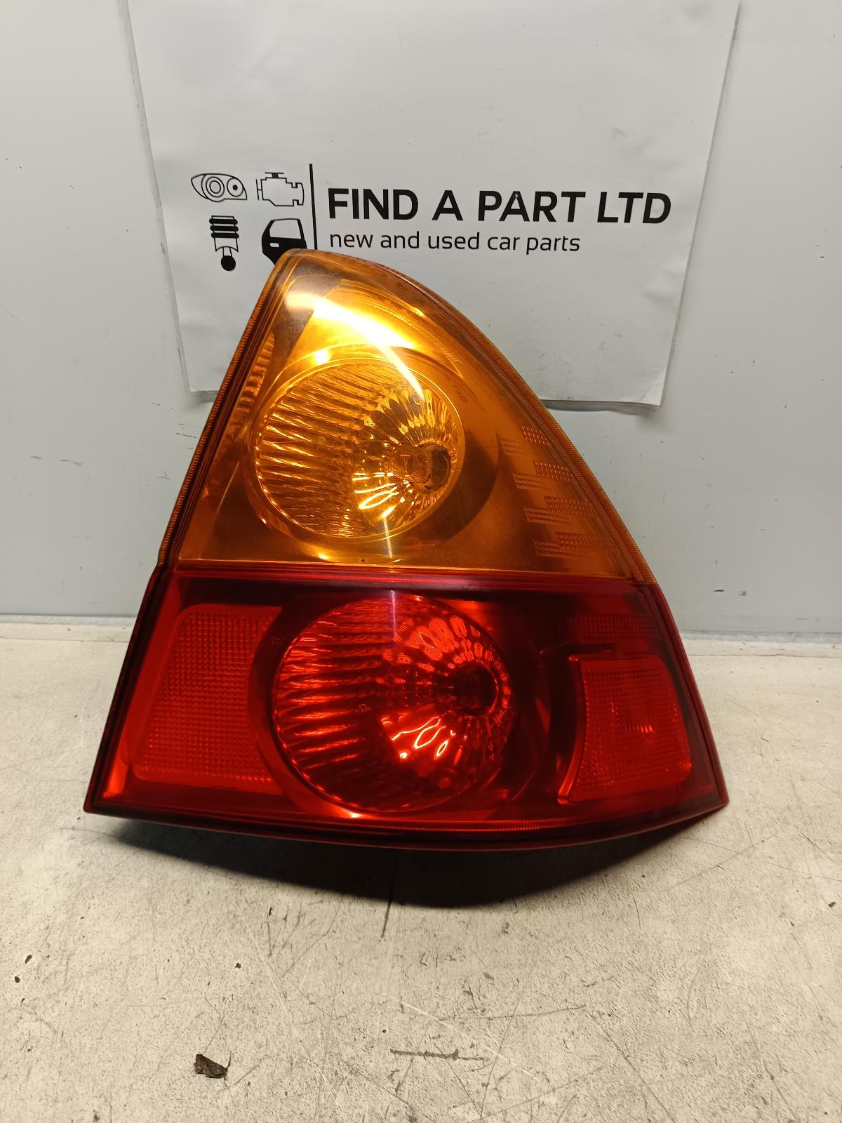 View Auto part Right Taillight SUZUKI LIANA 2004