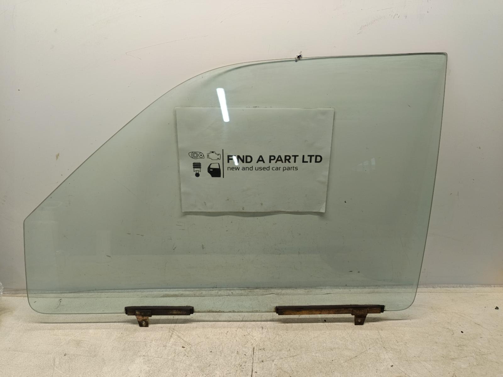 View Auto part Left Front Door Window MITSUBISHI TRITON 2002