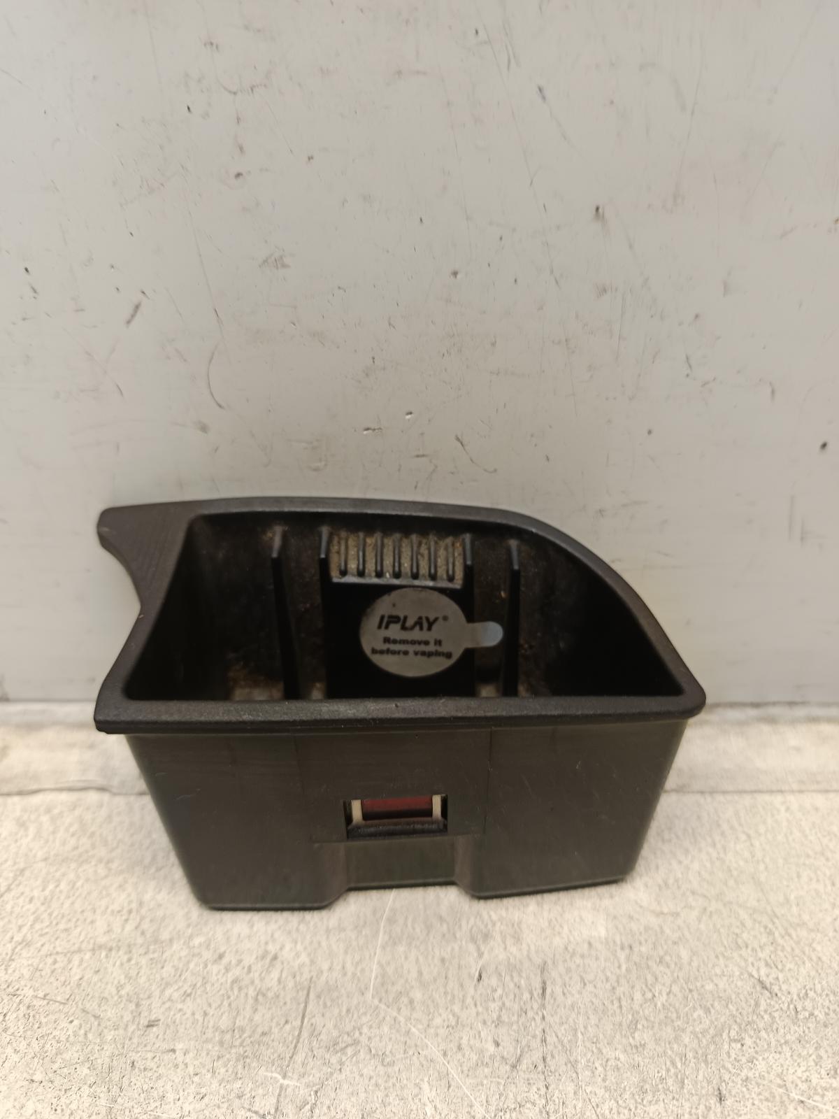 View Auto part Ashtray MAZDA RX8 2005