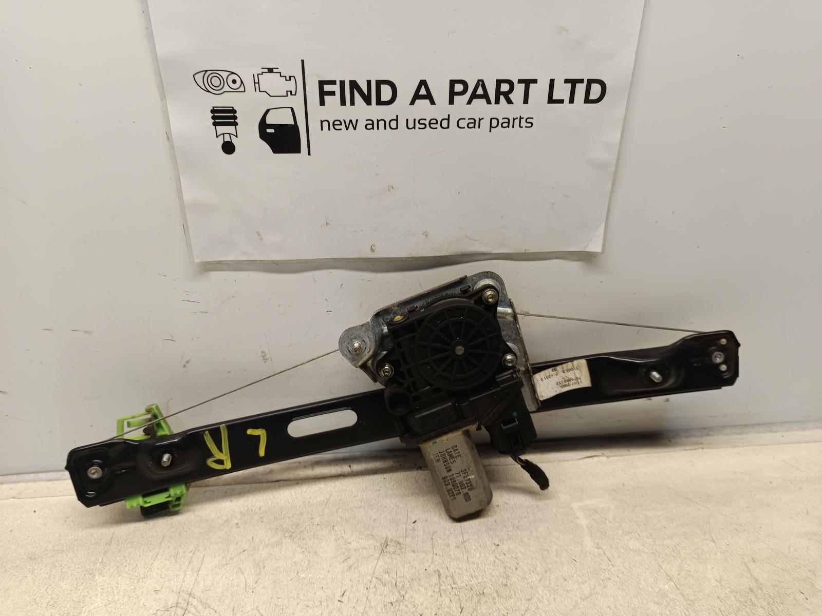 View Auto part Left Rear Wnd Reg/Motor BMW 3 SERIES 2005