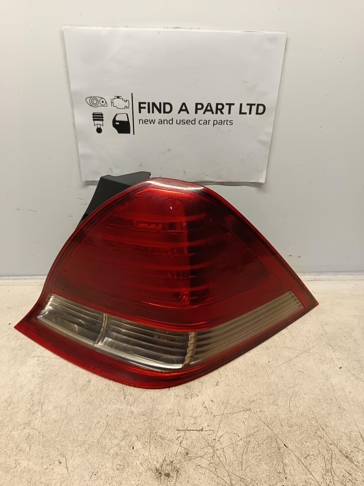 View Auto part Right Taillight HONDA ODYSSEY 2004