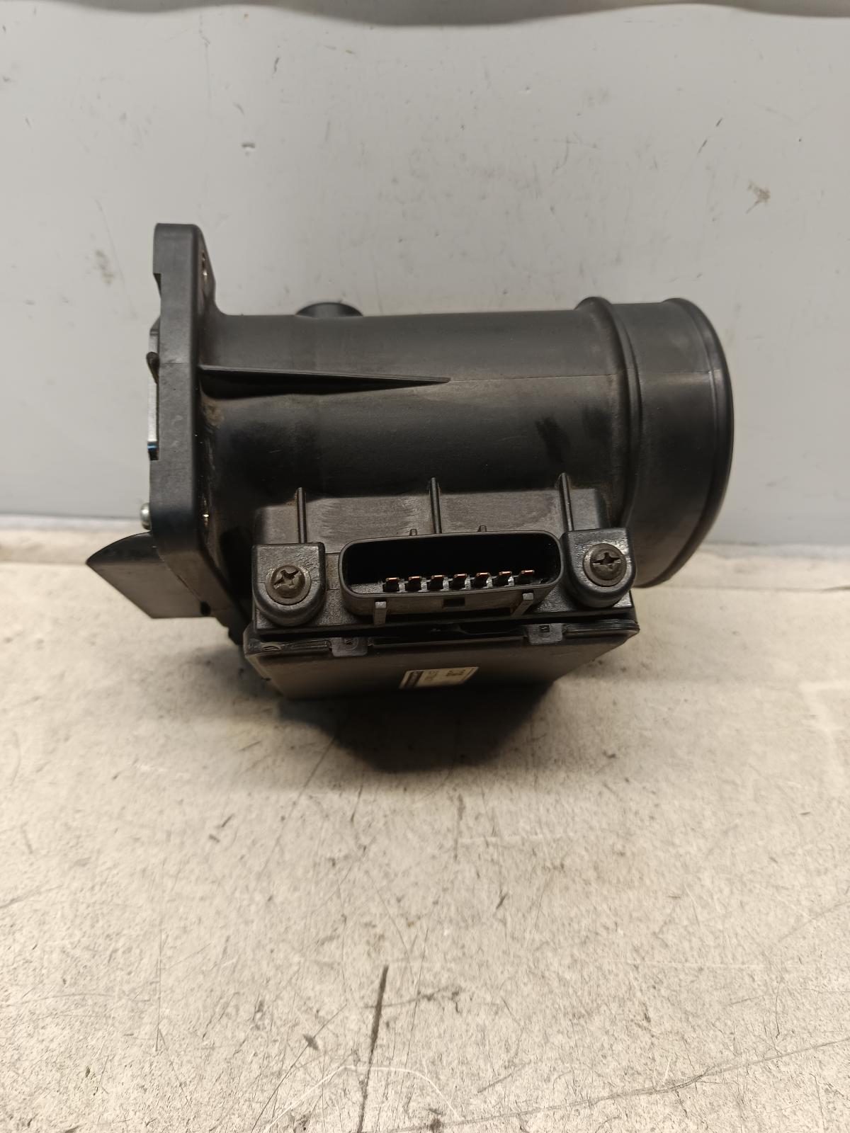 View Auto part Air Flow Meter MITSUBISHI VERADA 2005