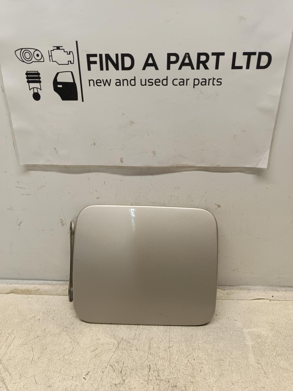 View Auto part Fuel Door / Filler MITSUBISHI VERADA 2005