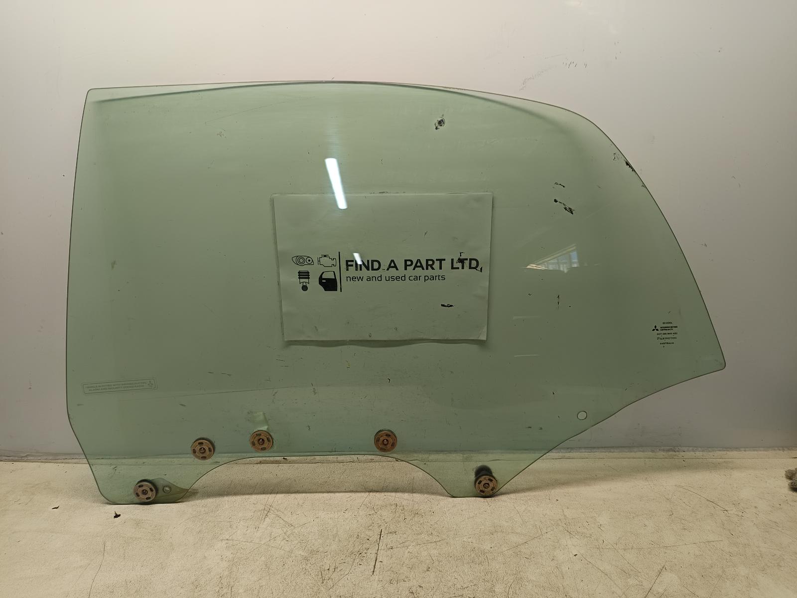 View Auto part Right Rear Door Window MITSUBISHI VERADA 2005