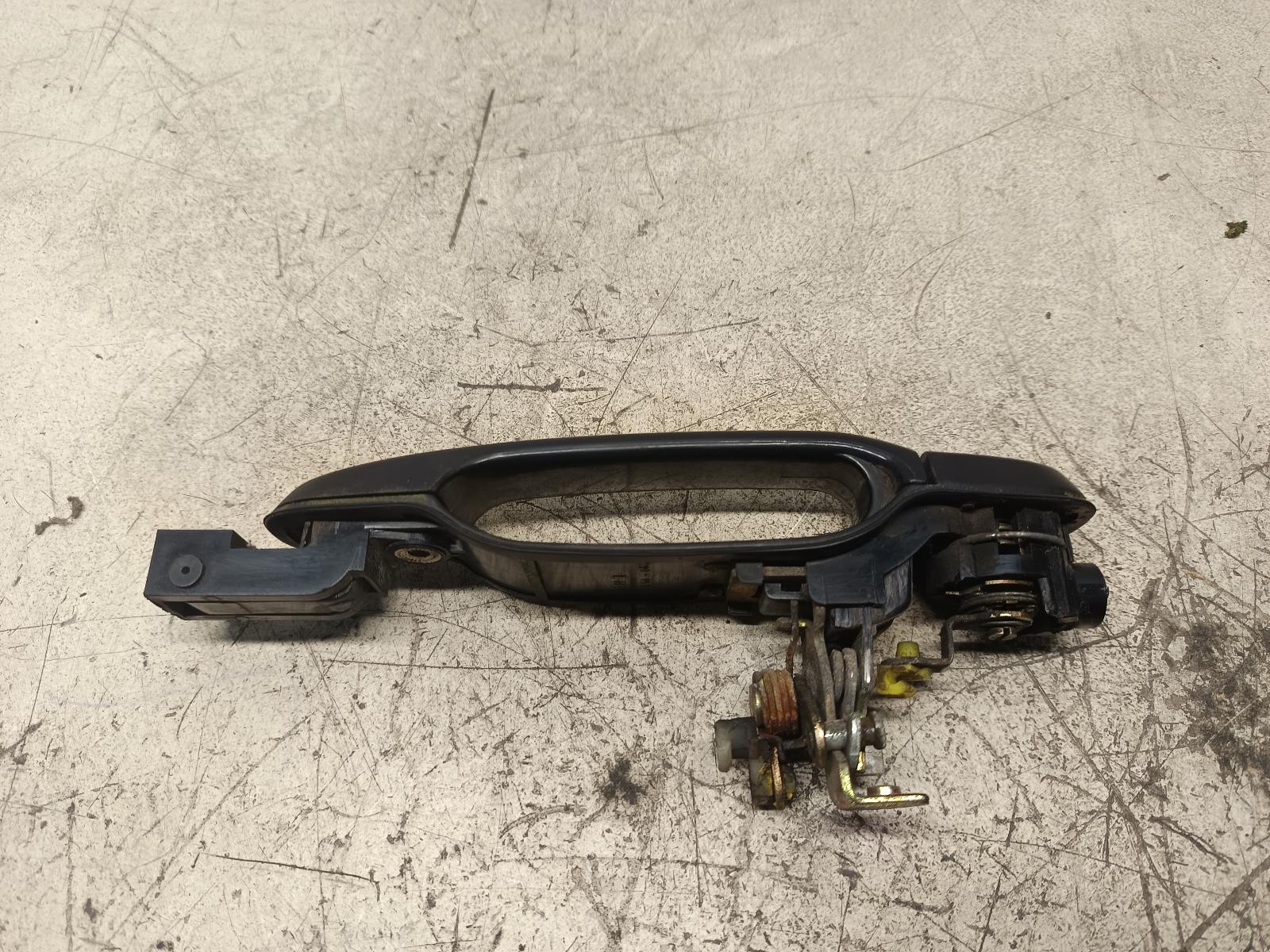 1997 TOYOTA ESTIMA Door Handle Contact us for Photo