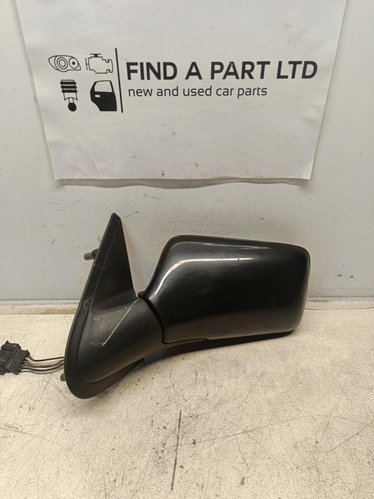 View Auto part Left Door Mirror VOLKSWAGEN GOLF 1998