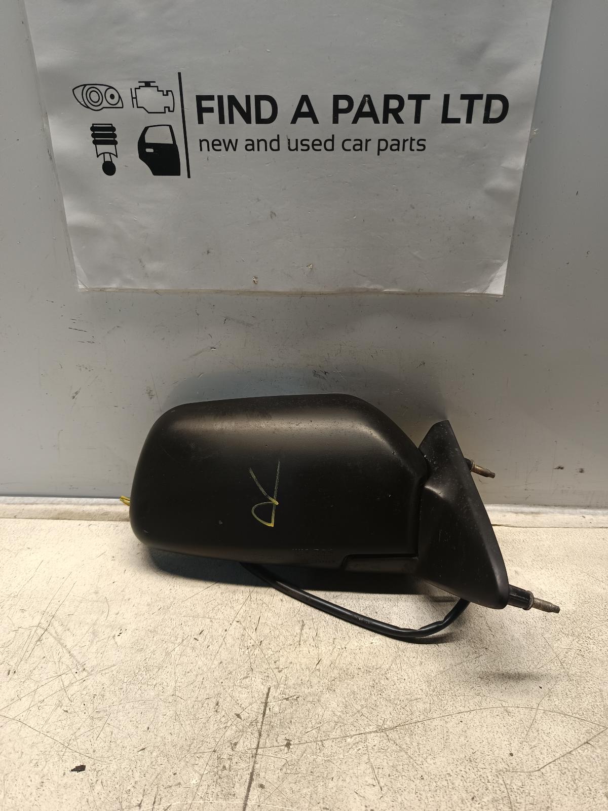 View Auto part Right Door Mirror MITSUBISHI LANCER 1988