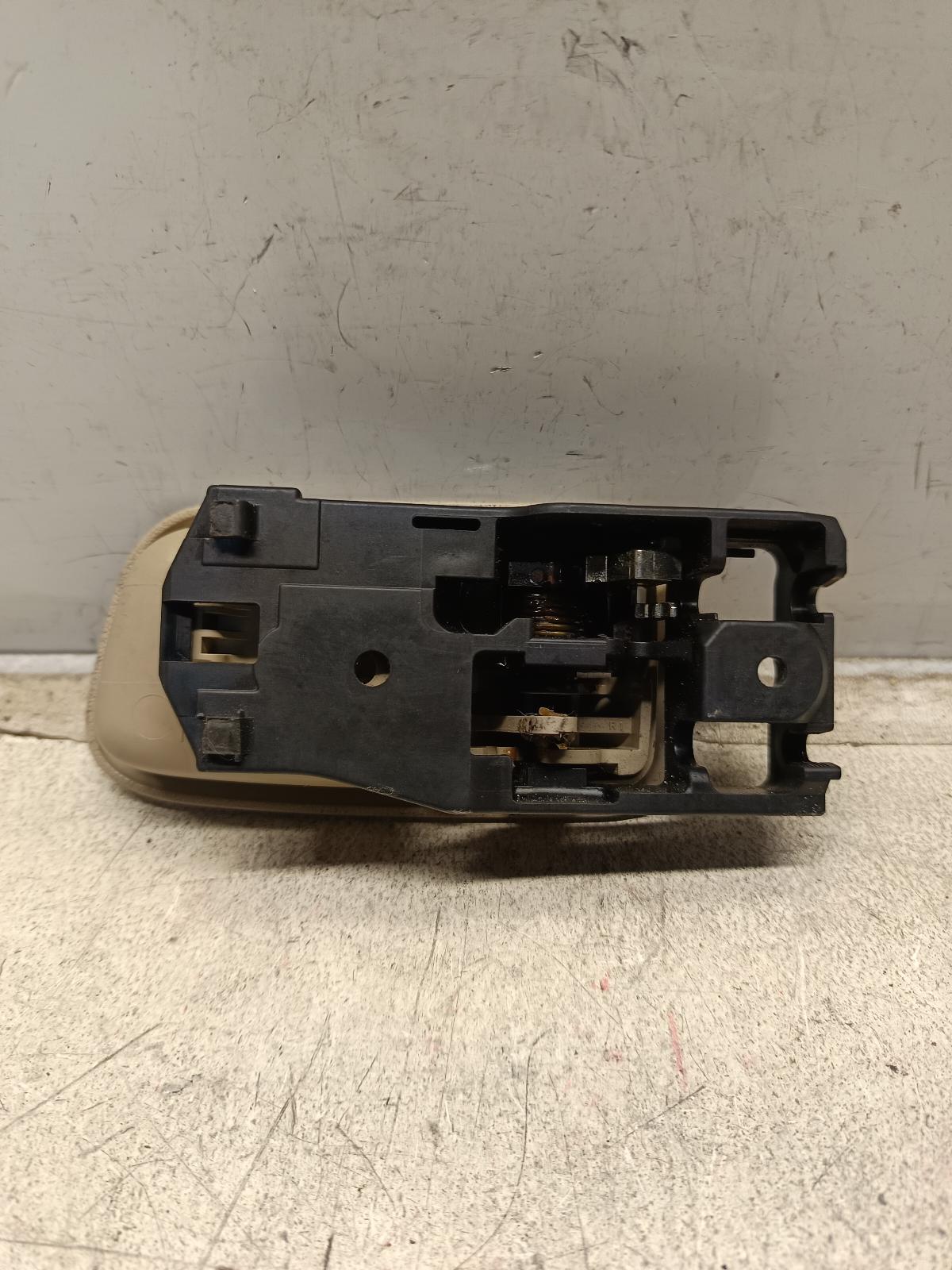 2004 TOYOTA ESTIMA Door Handle Contact us for Photo