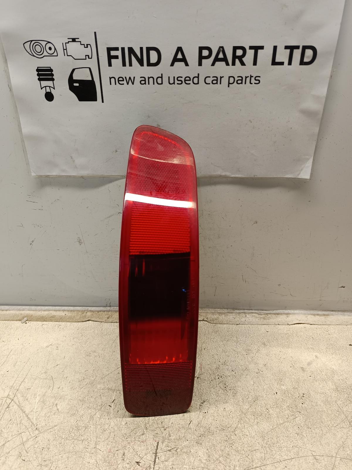 View Auto part Right Taillight MITSUBISHI OUTLANDER 2008