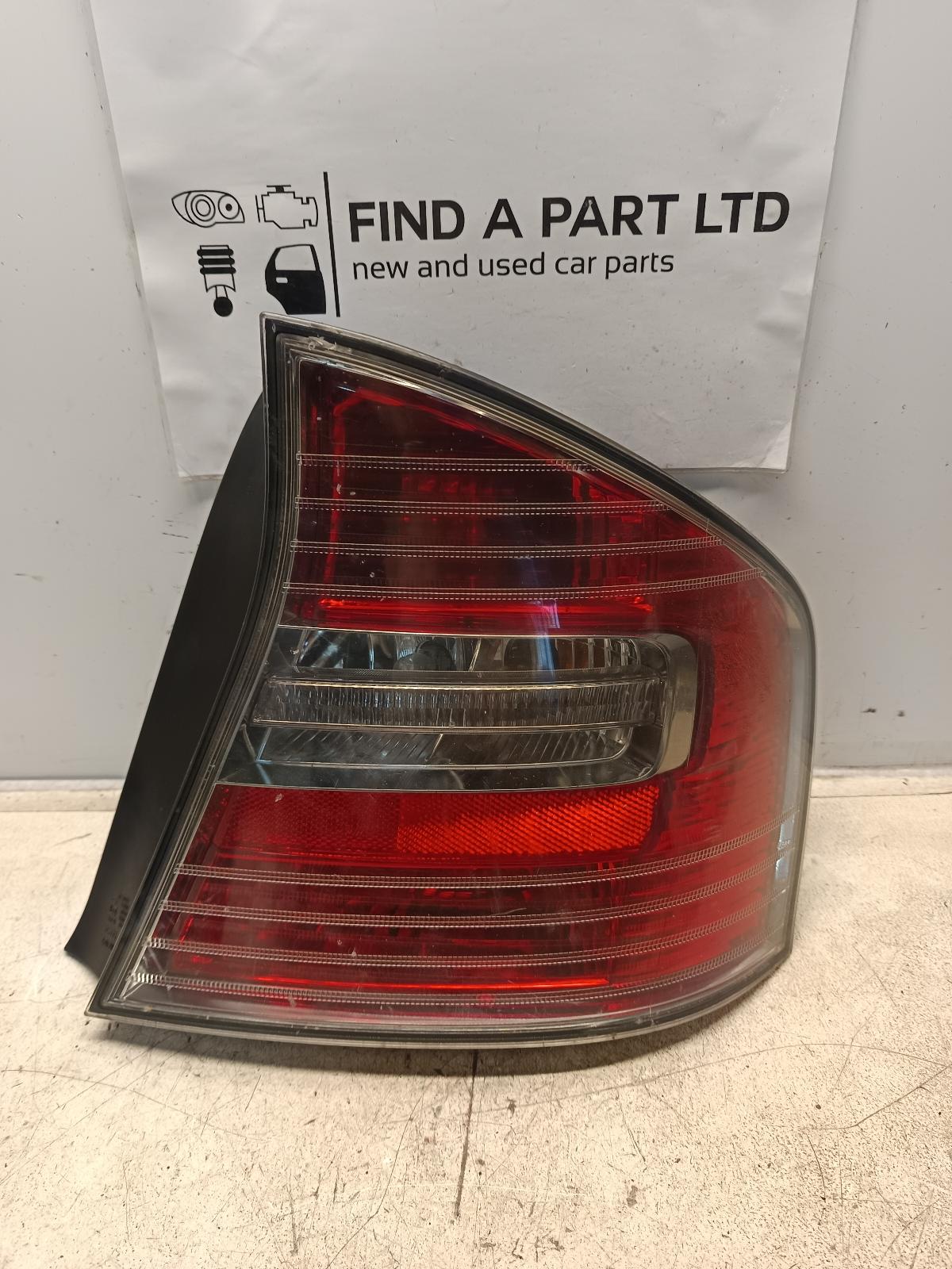View Auto part Right Taillight SUBARU LIBERTY 2003